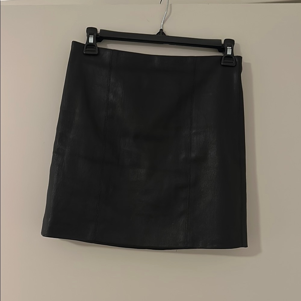 Alice + Olivia Black Leather Mini Skirt for Cocktail